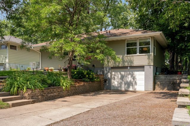 1309 Kilmer Avenue, Saint Louis Park, MN 55426