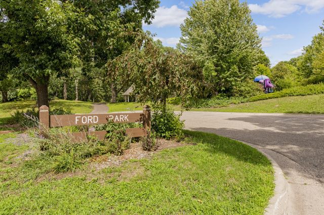 1309 Kilmer Avenue, Saint Louis Park, MN 55426
