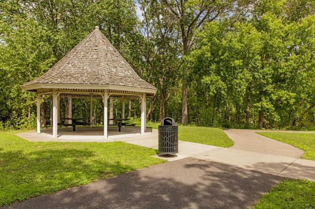 1309 Kilmer Avenue, Saint Louis Park, MN 55426