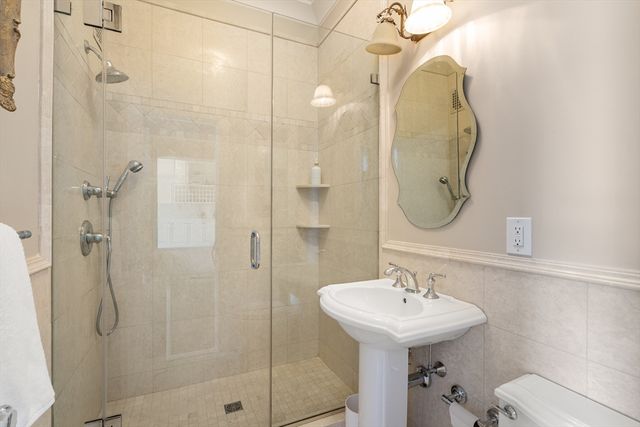 286 Beacon Street 8, Boston, MA 02116