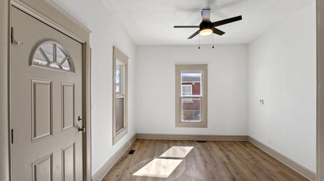 2217 N National Avenue, Springfield, MO 65803