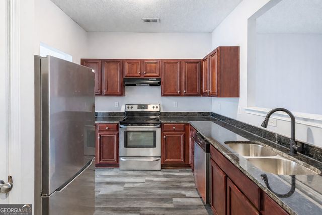 2272 Bigwood Trail, South Fulton, GA 30349