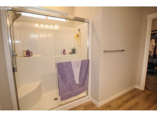 1683 S QUARTZ Dr, Cornelius, OR 97113