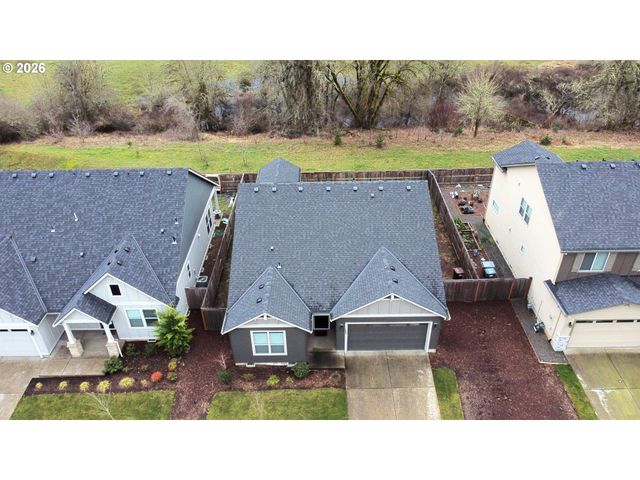 1683 S QUARTZ Dr, Cornelius, OR 97113