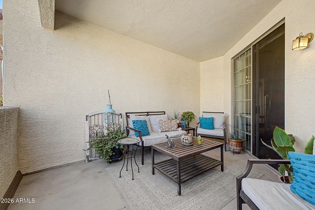 2801 N LITCHFIELD Road 82, Goodyear, AZ 85395