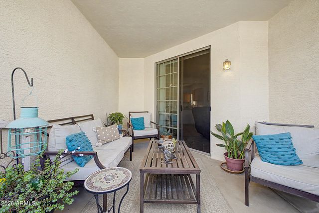 2801 N LITCHFIELD Road 82, Goodyear, AZ 85395