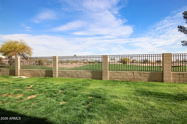 2801 N LITCHFIELD Road 82, Goodyear, AZ 85395