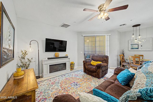 2801 N LITCHFIELD Road 82, Goodyear, AZ 85395