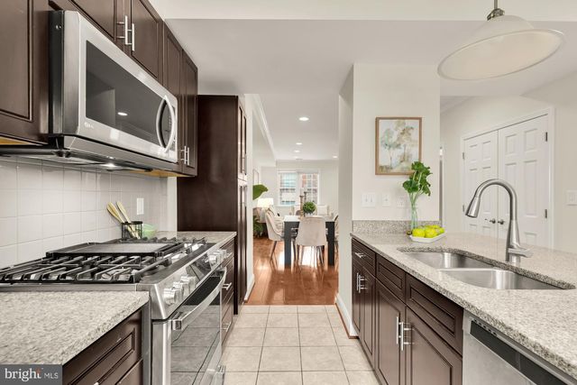 4703 4TH ST NW, Washington, DC 20011