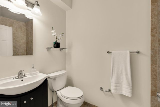 4703 4TH ST NW, Washington, DC 20011