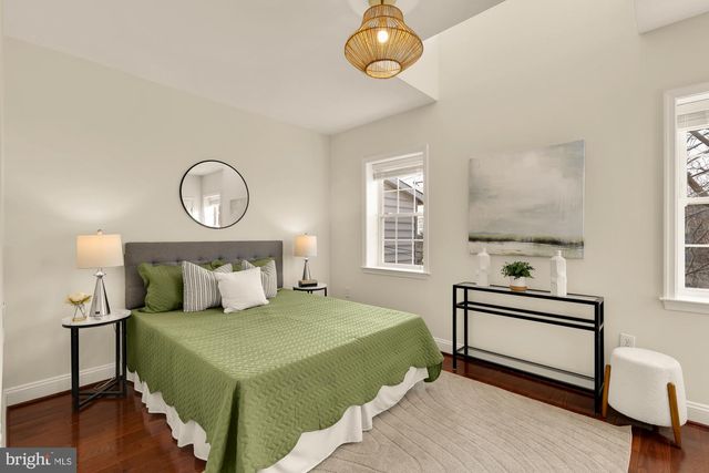 4703 4TH ST NW, Washington, DC 20011