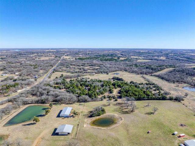 4292 State Highway 56, Bells, TX 75414