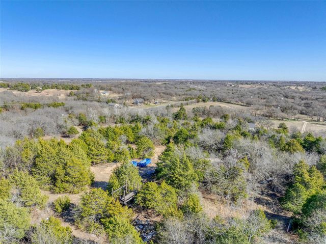 4292 State Highway 56, Bells, TX 75414