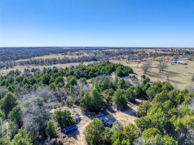 4292 State Highway 56, Bells, TX 75414