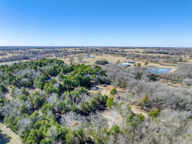 4292 State Highway 56, Bells, TX 75414