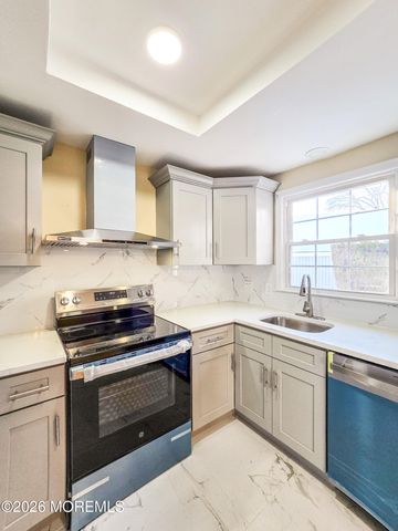 220C Manchester Lane, Monroe, NJ 08831