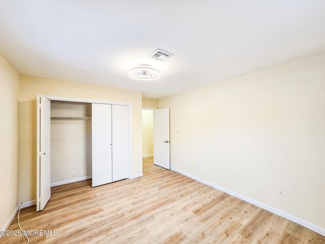 220C Manchester Lane, Monroe, NJ 08831