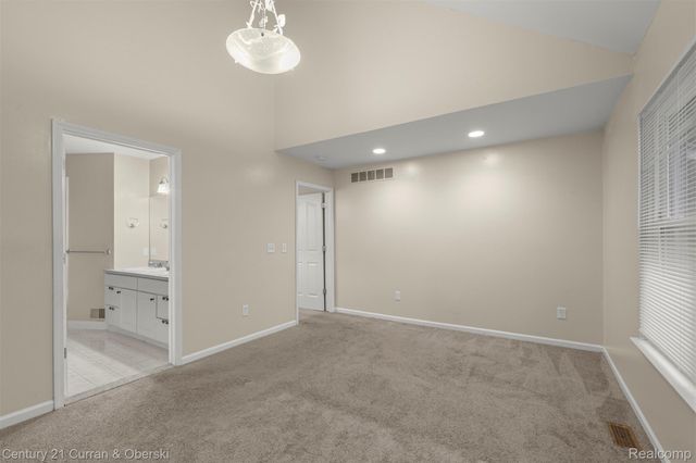 25274 Christina Drive, Brownstown Charter Township, MI 48134