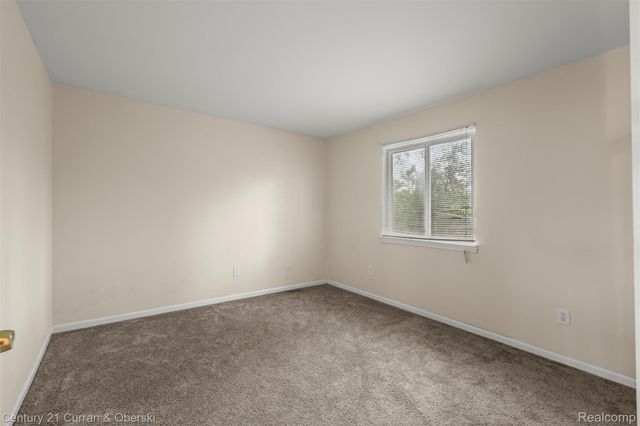25274 Christina Drive, Brownstown Charter Township, MI 48134