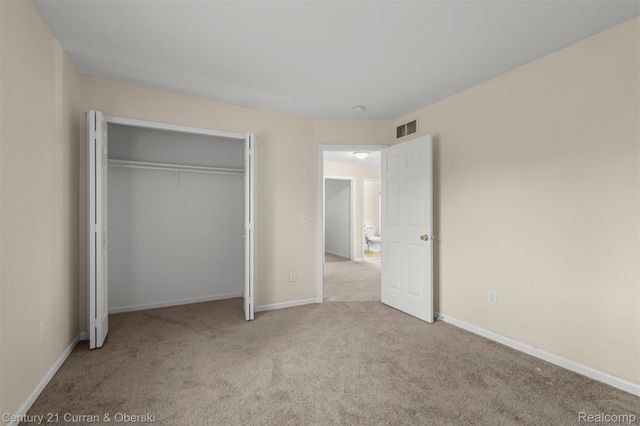 25274 Christina Drive, Brownstown Charter Township, MI 48134