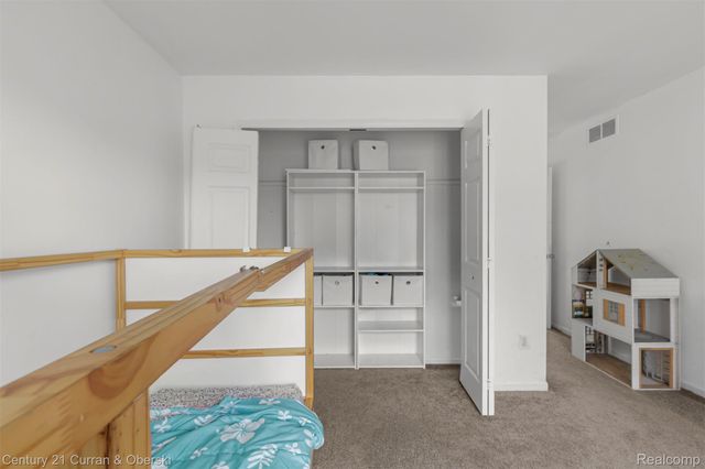 25274 Christina Drive, Brownstown Charter Township, MI 48134