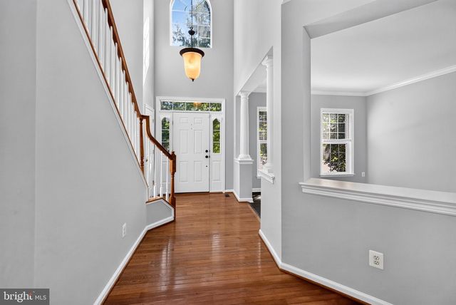 9036 WOODPECKER CT, Gainesville, VA 20155