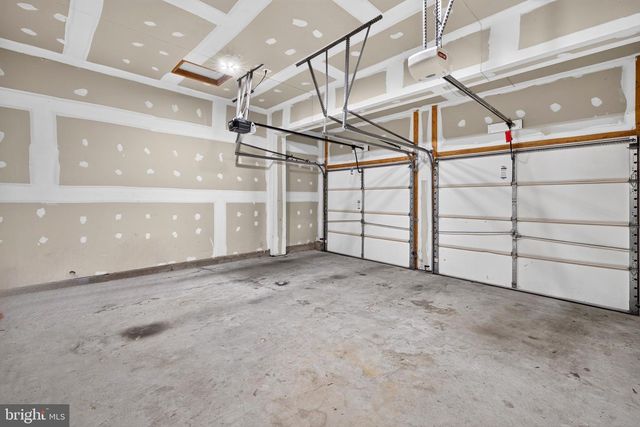 9036 WOODPECKER CT, Gainesville, VA 20155