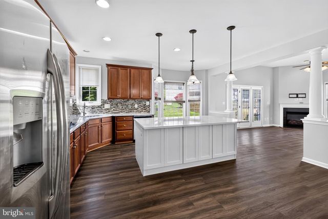 9036 WOODPECKER CT, Gainesville, VA 20155