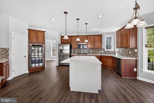 9036 WOODPECKER CT, Gainesville, VA 20155