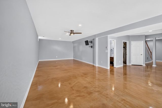 9036 WOODPECKER CT, Gainesville, VA 20155