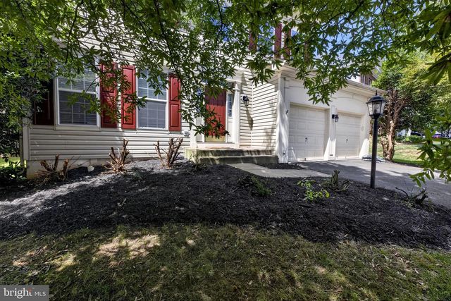 9036 WOODPECKER CT, Gainesville, VA 20155
