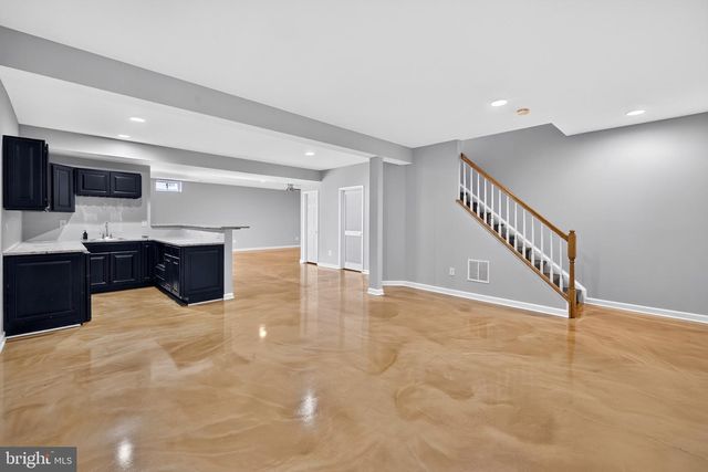 9036 WOODPECKER CT, Gainesville, VA 20155