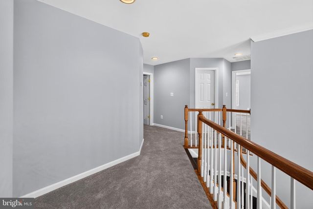 9036 WOODPECKER CT, Gainesville, VA 20155