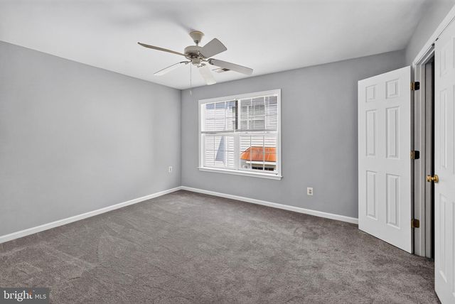 9036 WOODPECKER CT, Gainesville, VA 20155