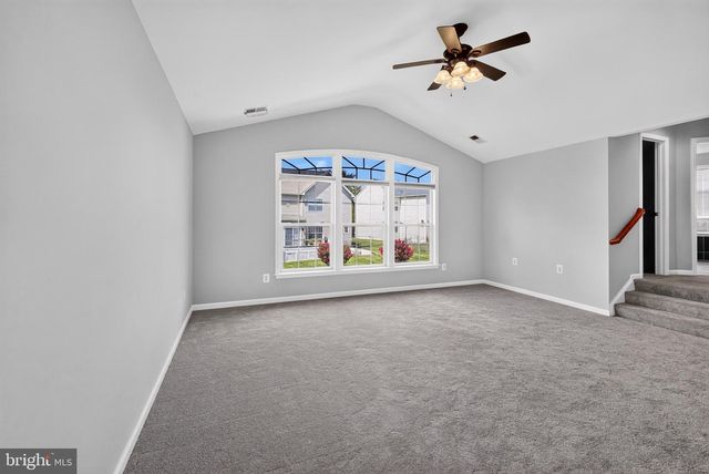 9036 WOODPECKER CT, Gainesville, VA 20155
