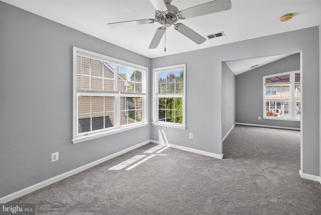 9036 WOODPECKER CT, Gainesville, VA 20155