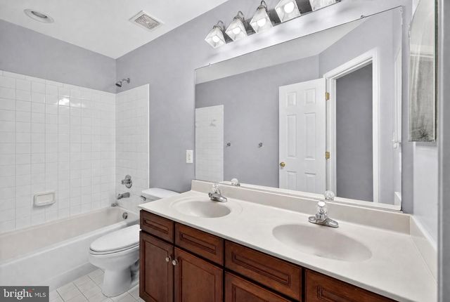 9036 WOODPECKER CT, Gainesville, VA 20155