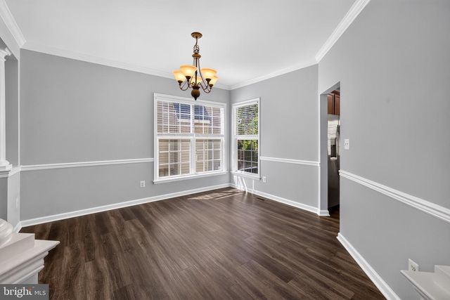 9036 WOODPECKER CT, Gainesville, VA 20155