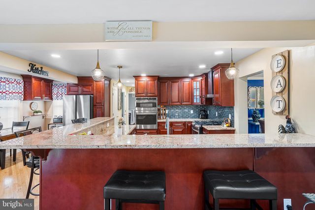 1729 BIDEN LN, Williamstown, NJ 08094