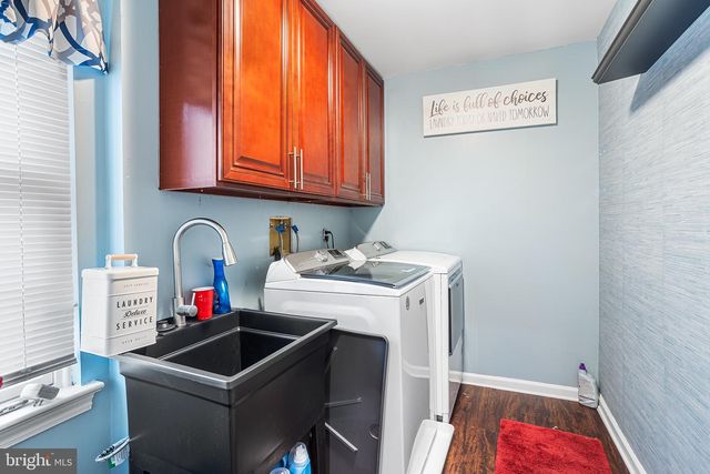 1729 BIDEN LN, Williamstown, NJ 08094