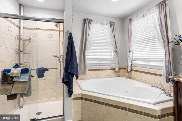1729 BIDEN LN, Williamstown, NJ 08094