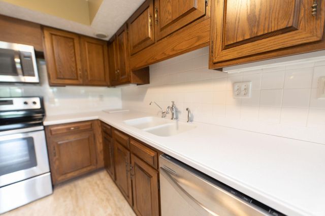 604 W Soutar Drive, Bloomington, IN 47403