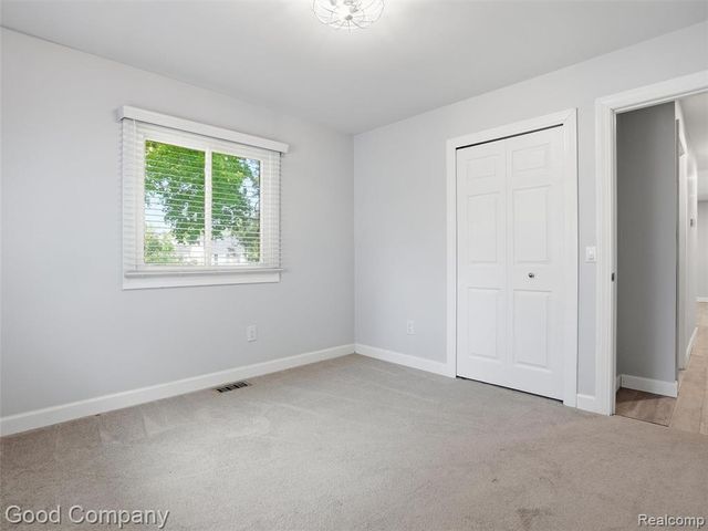 2793 Weaverton Road, Rochester Hills, MI 48307