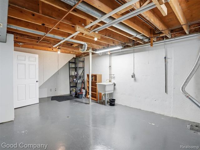 2793 Weaverton Road, Rochester Hills, MI 48307