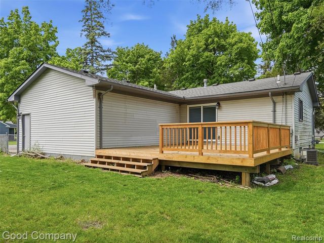 2793 Weaverton Road, Rochester Hills, MI 48307