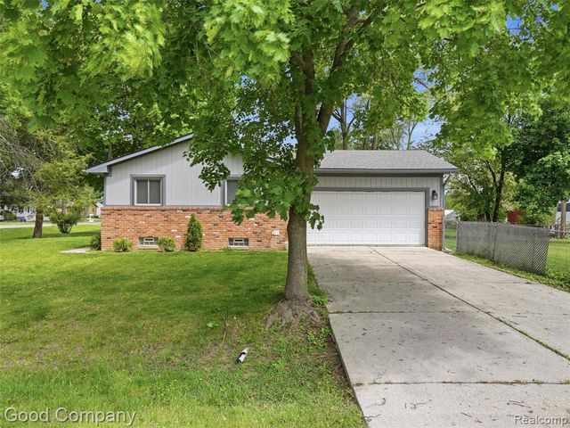 2793 Weaverton Road, Rochester Hills, MI 48307