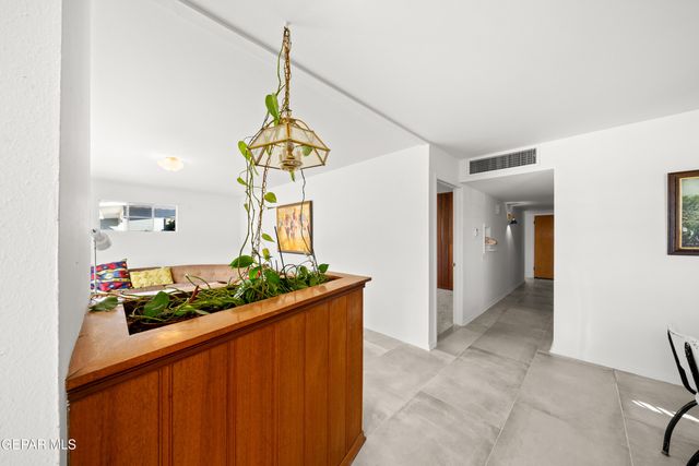 1512 Meadowview Drive, El Paso, TX 79925