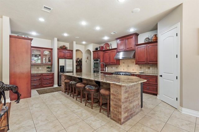 151 Lyndsey Drive, Montgomery, TX 77316