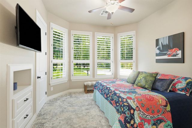 151 Lyndsey Drive, Montgomery, TX 77316