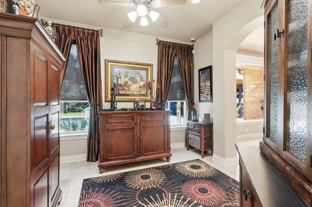 151 Lyndsey Drive, Montgomery, TX 77316